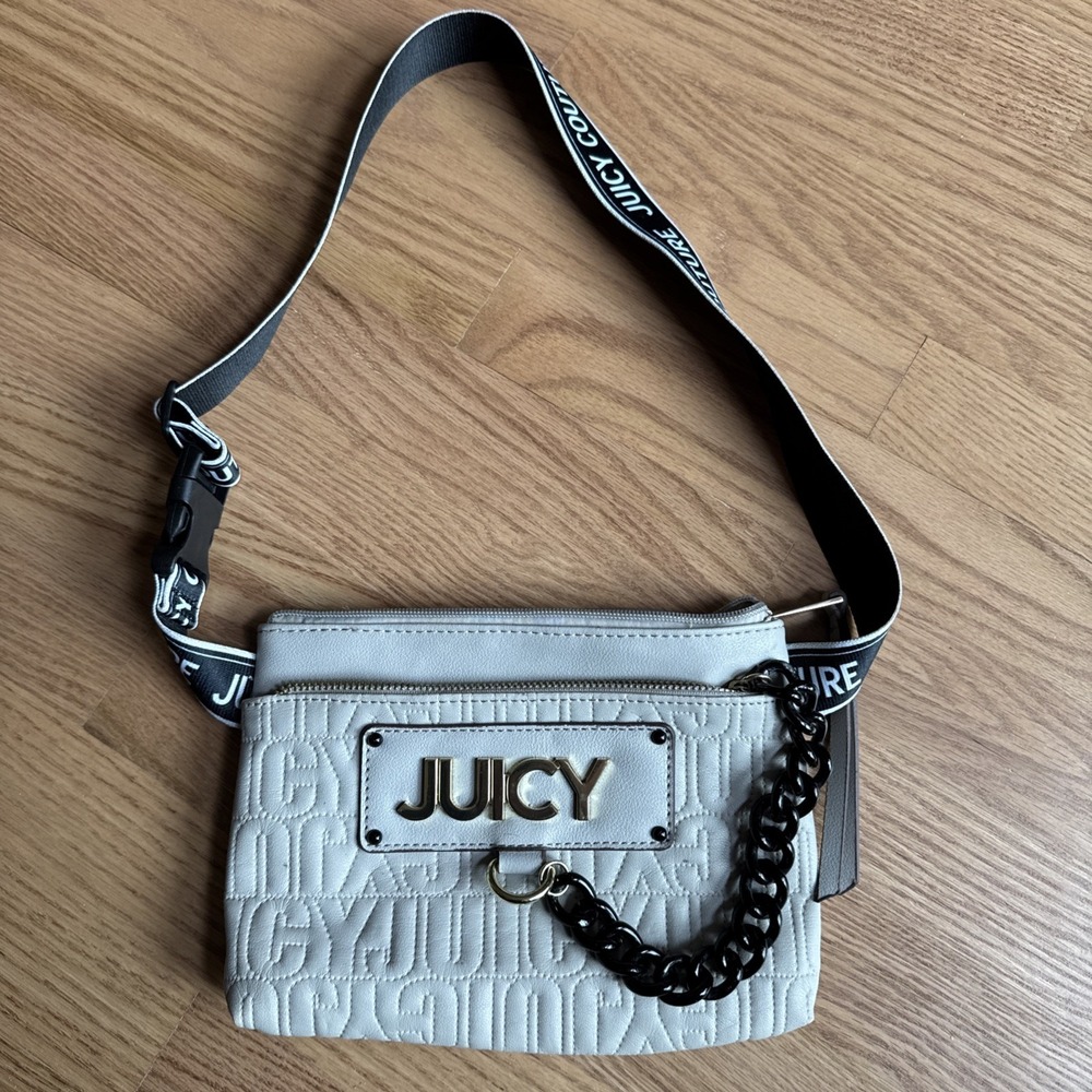 Juicy Couture White Debossed Camera Bag - Adjustable Crossbody & Chunkyโ Chain